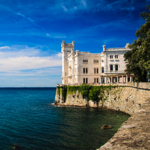 Trst i dvorac Miramare iz Zagreba i Rijeke (1 dan)