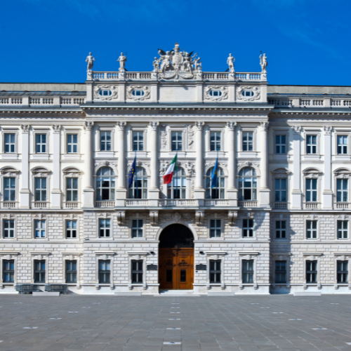 Trst i dvorac Miramare iz Zagreba i Rijeke (1 dan)