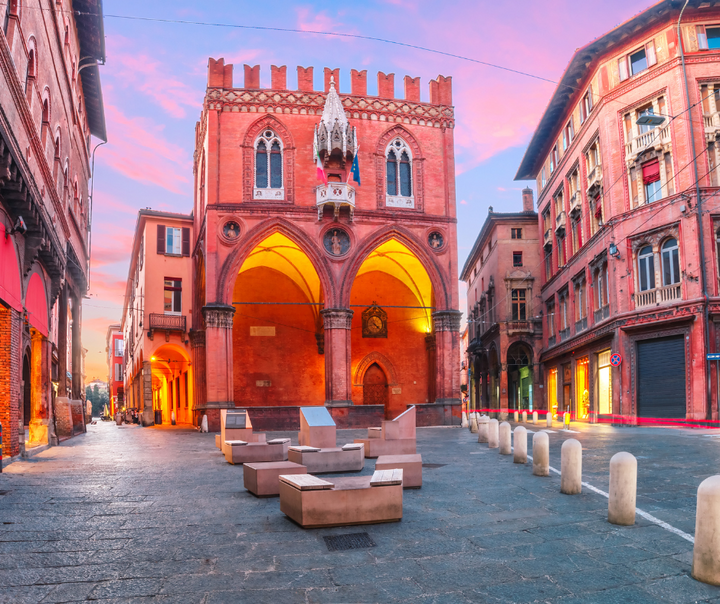 Premium putovanje: Cinque Terre i otok Elba (4 dana)