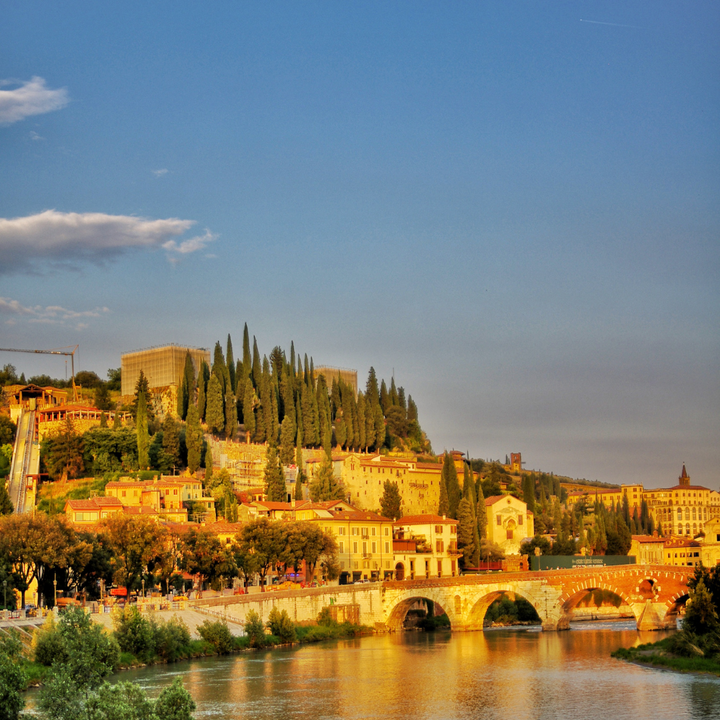 Romantični vikend bijeg u Italiju: Verona, Sirmione, Lago di Garda (2 dana)