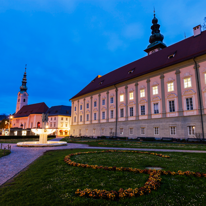 Advent : Villach i Klagenfurt (1 dan)