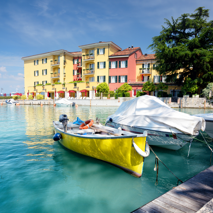 Advent 2024. : Romantični vikend bijeg u Italiju: Verona, Sirmione, Lago di Garda (2 dana)